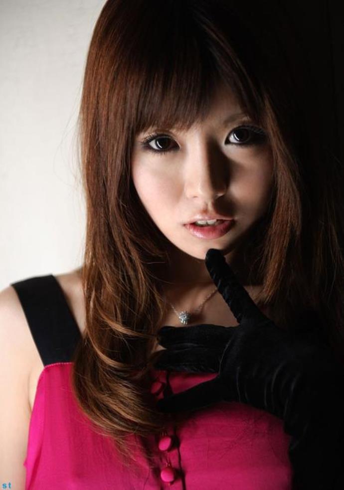 今村美穗：璀璨星途的日本女演员，演技与魅力并存的图片 -第1张